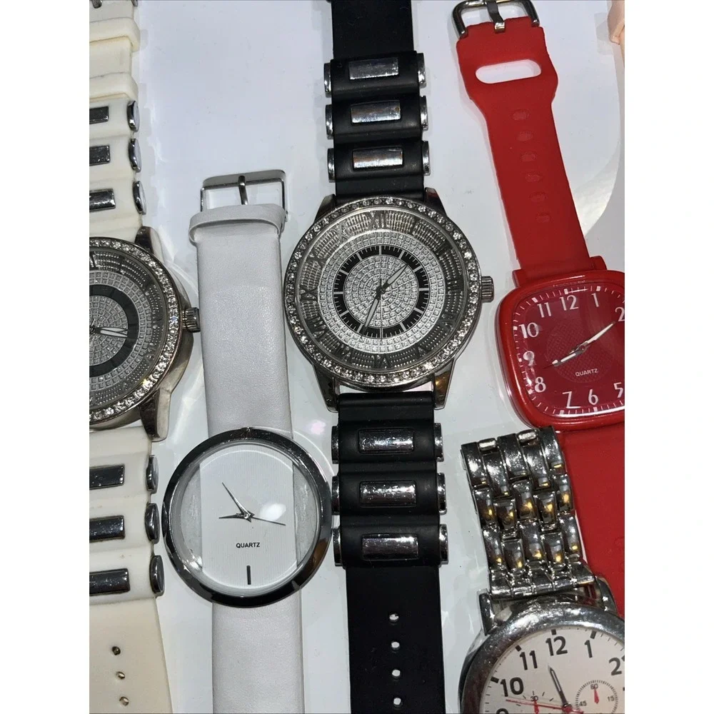 Watches Lot of 10 Women's‎ used Need Batteries
